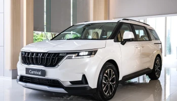 เกีย KIA-Carnival LX-ปี 2023