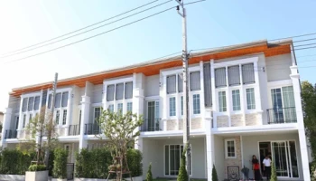 โกลเด้น ทาวน์ วงศ์สว่าง-แคราย (Golden Town Wongsawang - Khae Rai)