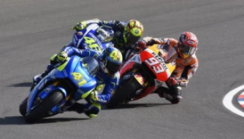 2 นักบิดซูซูกิ จบผลงานติดท็อปเท็นใน อาร์เจนติน่า โมโตจีพี 2015