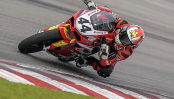 เอ.พี.ฮอนด้า ควบรถแข่ง Honda ซ้อมวันแรกเวลาดีมีลุ้นโพเดียมที่ออสเตรเลีย