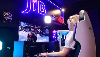 โซนิค วิชั่น ประกาศยึดตลาดเครื่องเสียงคอมพิวเตอร์ และลำโพงเกมมิ่ง ส่ง ELAC Debut ConneX ลำโพงไฮเอนด์ระดับตำนานสู่การพลิกโฉมการเชื่อมต่อการฟังบนโลกดิจิทัล