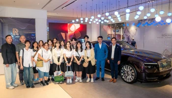 Rolls-Royce เปิดบูทีคโชว์รูมต้อนรับนักศึกษา คณะมัณฑนศิลป์ ม.ศิลปากร ได้สัมผัสประสบการณ์ความสุนทรีย์ และแก่นแท้ของยนตรกรรมระดับอัลตราลักชัวรี่