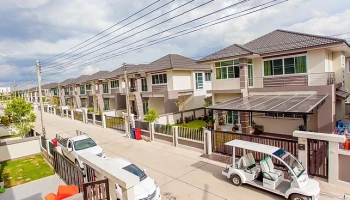 ดิไอคอน 1 จอหอ (The icon 1 Jorhor)