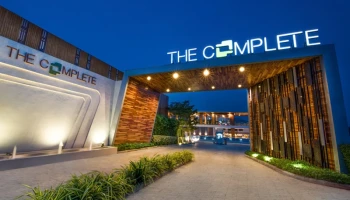 เดอะ คอมพลีท (The Complete)