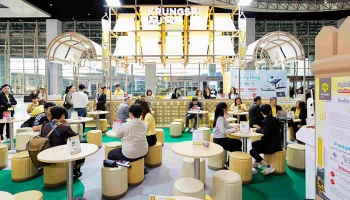 กรุงศรี ออโต้ เผยผลสำรวจ KA the Poll ที่รวบรวมมุมมองจากผู้ใช้รถจากงานมอเตอร์โชว์ 2026 ชี้ให้เห็นถึงพฤติกรรมผู้บริโภคยุคใหม่ โดยมี 3 ไฮไลต์สำคัญที่ต้องจับตามอง