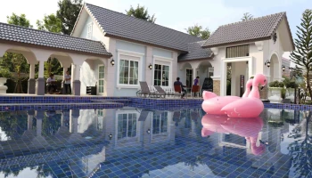 โกลเด้น ทาวน์ ๒ ปิ่นเกล้า-จรัญสนิทวงศ์ (Golden Town ๒ Pinklao - Charansanitwong)