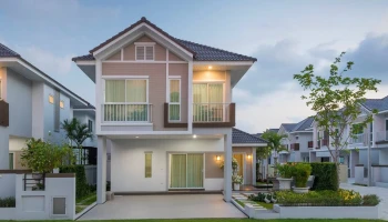 ภัทราโคโลนี่ (Patra Colony)