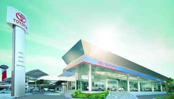 โตโยต้า และ ไอโออิ ร่วมฉลอง PHYD “ขับดี ลดให้” ก้าวเข้าสู่ 100,000 กรมธรรม์