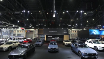 Mazda เผยโฉม CX-30 Carbon Edition สีเทา แมชชีน เกรย์ ครั้งแรก พร้อมโปรโมชั่นออกรถวันนี้รับประกัน 5 ปี ฟรีค่าแรง, ค่าอะไหล่ และประกันชั้นหนึ่ง ใน Motor Expo 2022