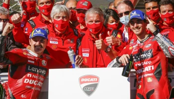 แม้ว่า Bagnaia จะพลาดแชมป์โลกแต่ในที่สุดเขาก็พา Ducati คว้าแชมป์ประเภทผู้ผลิตมาได้สำเร็จ