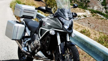 Honda VFR1200X บิ๊กไบค์ Adventure พร้อมลุยรับปี 2016!!