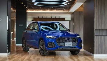 อาวดี้ Audi Q5 55 TFSI e quattro S line Black Edition ปี 2022