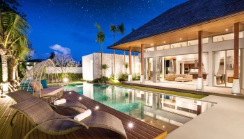 โบทานิก้า เลค ไซด์ (Botanica Lakeside )