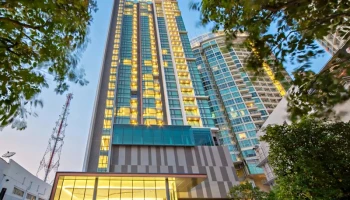 เดอะ รูม สุขุมวิท 69 (The Room Sukhumvit 69)