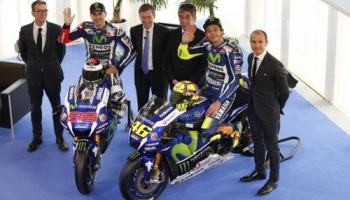 ทีมแข่งยามาฮ่า เปิดตัวรถแข่งโมโตจีพี 2016 ที่บาร์เซโลนา