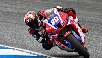 ดาวรุ่งนักบิด Honda บิด CBR Series พาเหรดขึ้นโพเดียม ปิดฤดูกาล NEXZTER BRIC Superbike 2025 สุดเดือด!