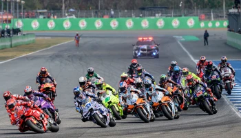 ThaiGP 2025 ผ่านไปแล้วอย่างยิ่งใหญ่ท่ามกลางสายตาแฟนมอเตอร์สปอร์ตแฟน 224,634 คน ซึ่ง มาร์เกซ ยังคงแสดงความเหนือชั้นเหมาชัยในสนามแรก