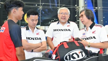 Honda ส่ง ไม้คิว-เกียรติศักดิ์ ลุยศึกดาวรุ่งชิงแชมป์โลก จูเนียร์ จีพี 2025 และ เรดบูล โมโตจีพี รุกกีส์ คัพ 2025 แบบเต็มฤดูกาล