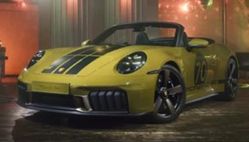 Porsche 911 Spirit 70 ถ่ายทอดอารมณ์แห่งความอิสระและความสนุกแบบยุค 70s–80s ด้วยสีสุดเอ็กซ์คลูซีฟ,ลวดลายคลาสสิก Pasha และ คอลเลกชันไลฟ์สไตล์ สำหรับนักสะสมที่ออกแบบมาในธีมเดียวกันโดยเฉพาะ