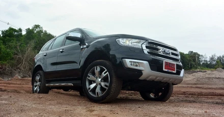 รีวิว Ford Everest 3.2L Titanium+ 4x4 AT เอสยูวีพันธุ์แกร่ง