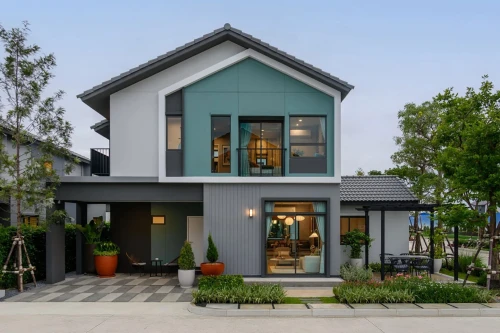 ธนาสิริ แสนสิริ