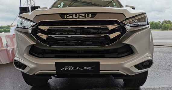 รูปภาพ อีซูซุ Isuzu MU-X 1.9 Elegant ปี 2020