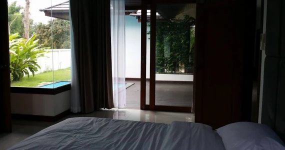 รูปภาพ เดอะธีค ไฮด์อเวย์ ไพรเวท เรสซิเดนซ์ (The Teak Hideaway Private Residences)