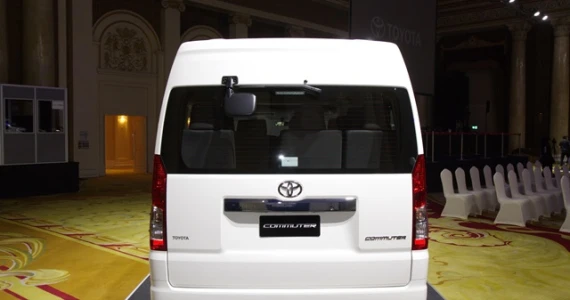 รูปภาพ โตโยต้า Toyota Commuter 2.8 MT ปี 2024