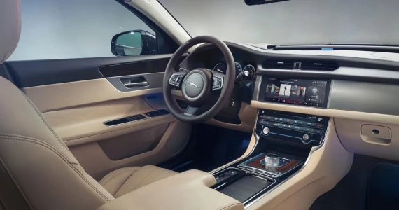 รูปภาพ จากัวร์ Jaguar XF 2.0D Portfolio ปี 2016