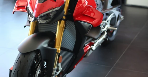 รูปภาพ ดูคาติ Ducati Streetfighter V4S ปี 2025
