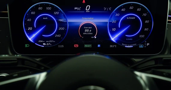 รูปภาพ เมอร์เซเดส-เบนซ์ Mercedes-benz EQ EQE 300 ปี 2024
