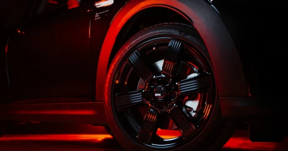 รูปภาพ มินิ Mini Hatch 3 Door Cooper S PAT MOSS ปี 2022