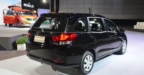 รูปภาพ ฮอนด้า Honda-Mobilio S AT 5 Seat-ปี 2017