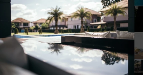 รูปภาพ ภูวารี คอนเน็คติง (Phuvaree Connecting)