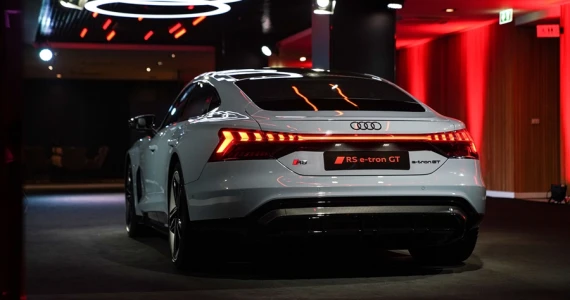 รูปภาพ อาวดี้ Audi RS e-tron GT quattro ปี 2021