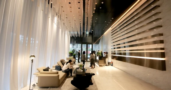 รูปภาพ ศาลาแดง วัน (Saladaeng One)