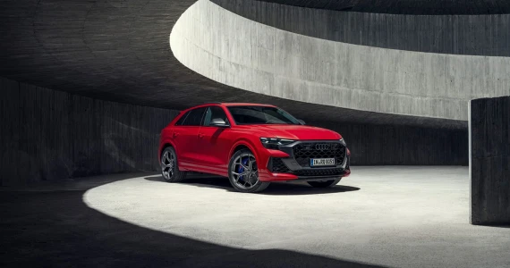 รูปภาพ อาวดี้ Audi RS Q8 quattro performance ปี 2025