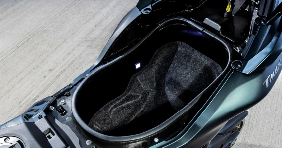 รูปภาพ ยามาฮ่า Yamaha TMAX 560 Tech MAX ปี 2022