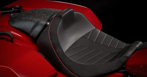 รูปภาพ ฮาร์ลีย์-เดวิดสัน Harley-Davidson CVO Road Glide ST ปี 2025