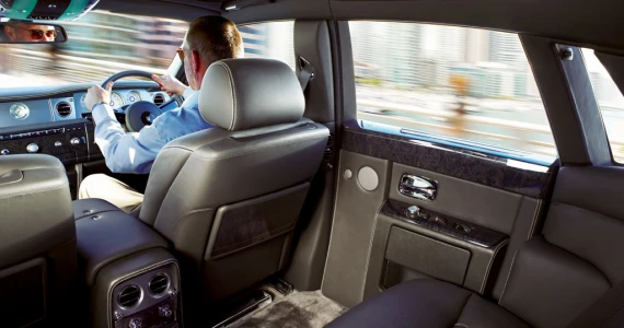 รูปภาพ โรลส์-รอยซ์ Rolls-Royce Phantom Series II Standard ปี 2012