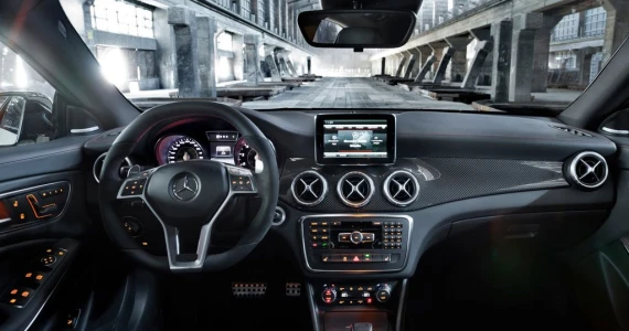 รูปภาพ เมอร์เซเดส-เบนซ์ Mercedes-benz AMG CLA 45 AMG 4Matic ปี 2014