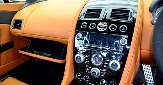 รูปภาพ แอสตัน มาร์ติน Aston Martin-Vantage S-ปี 2014
