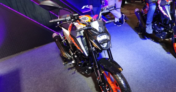 รูปภาพ จีพีเอ็กซ์ GPX Raptor 180 MY2019 ปี 2019