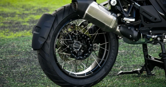 รูปภาพ บีเอ็มดับเบิลยู BMW R R 1300 GS Adventure GS Trophy ปี 2025