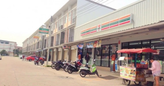 รูปภาพ บ้านกลางสวน อาคารพาณิชย์ (Baan Klang Suan)