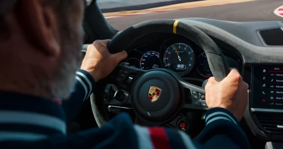 รูปภาพ ปอร์เช่ Porsche Cayenne Turbo GT ปี 2021