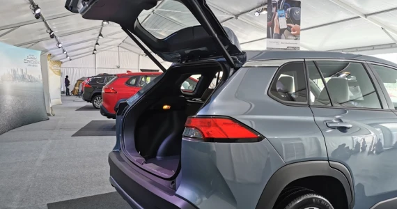 รูปภาพ โตโยต้า Toyota Corolla Cross Hybrid Premium ปี 2020