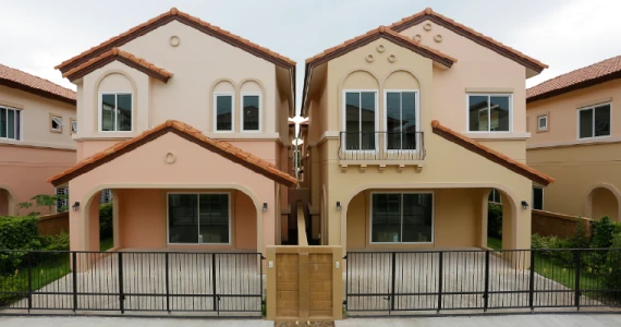 รูปภาพ วิคทอเรีย การ์เด้นวิลล์ มอเตอร์เวย์ (Victoria Garden Ville Motorway)