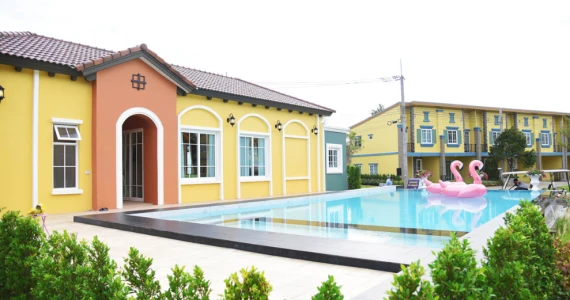 รูปภาพ โกลเด้น ทาวน์ รัตนาธิเบศร์-เวสต์เกต (Golden Town Rattanathibet-Westgate)