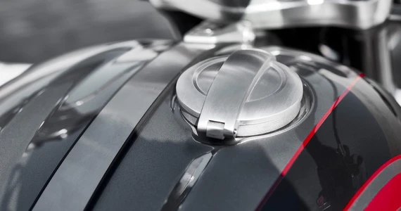 รูปภาพ ไทรอัมพ์ Triumph ROCKET 3 GT ปี 2023